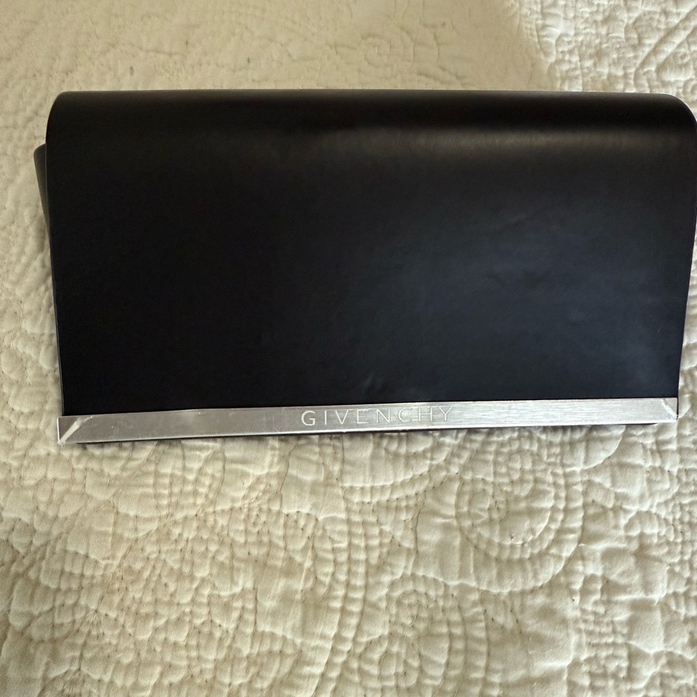 Givenchy Tortoise Shell Sunglasses - Picture 12 of 13